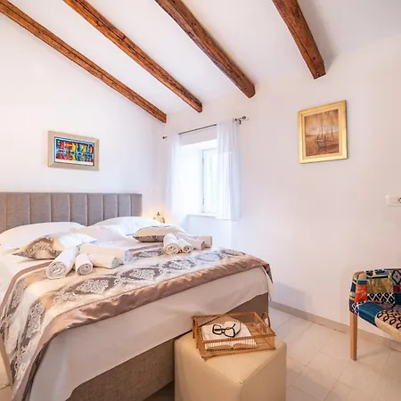 Aurora, Slivno - Makarska