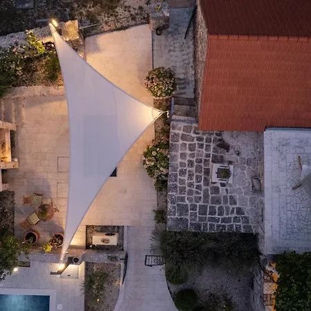 Aurora, Slivno - Makarska *