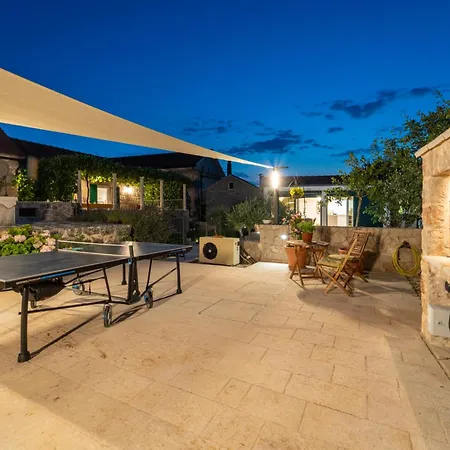 Aurora, Slivno - Makarska