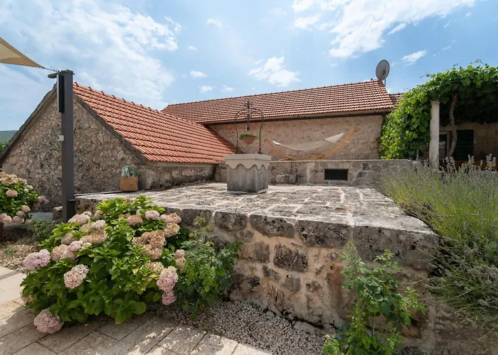 Vila Aurora, Slivno - Makarska