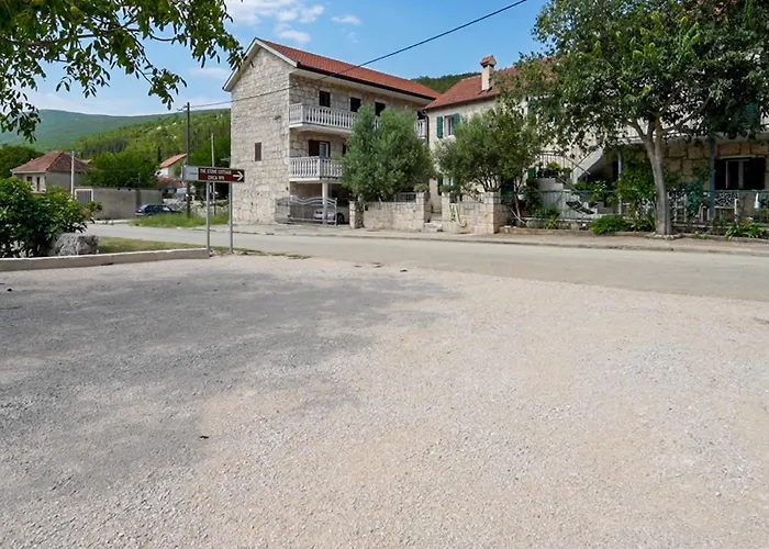 Aurora, Slivno - Makarska